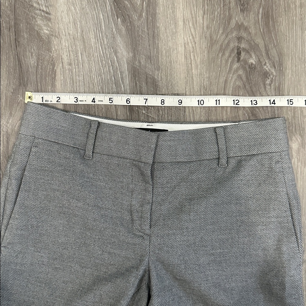 Ann Taylor Women’s Petite Classic Gray Dress Pants 2P EUC - Picture 2 of 9